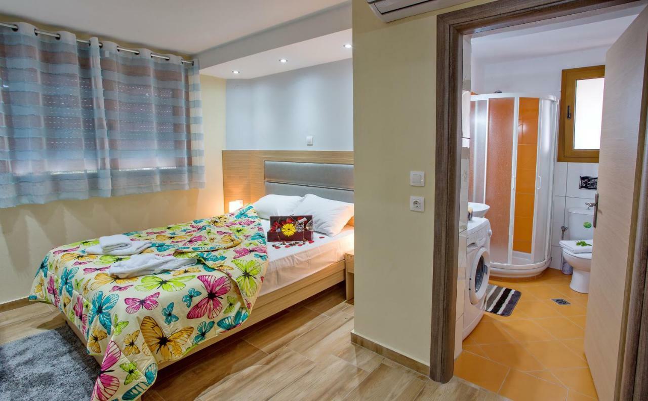 Rent House Karavi *